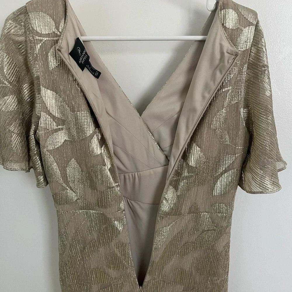 Adrianna Papell Metallic 1920s art deco inspired Gold Leaf Dress with slit - Picture 10 of 10